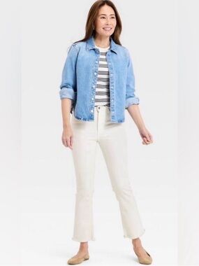 NWT High-Rise Kick Flare Boho Raw Hem Ankle Jeans Universal Thread White Size 12